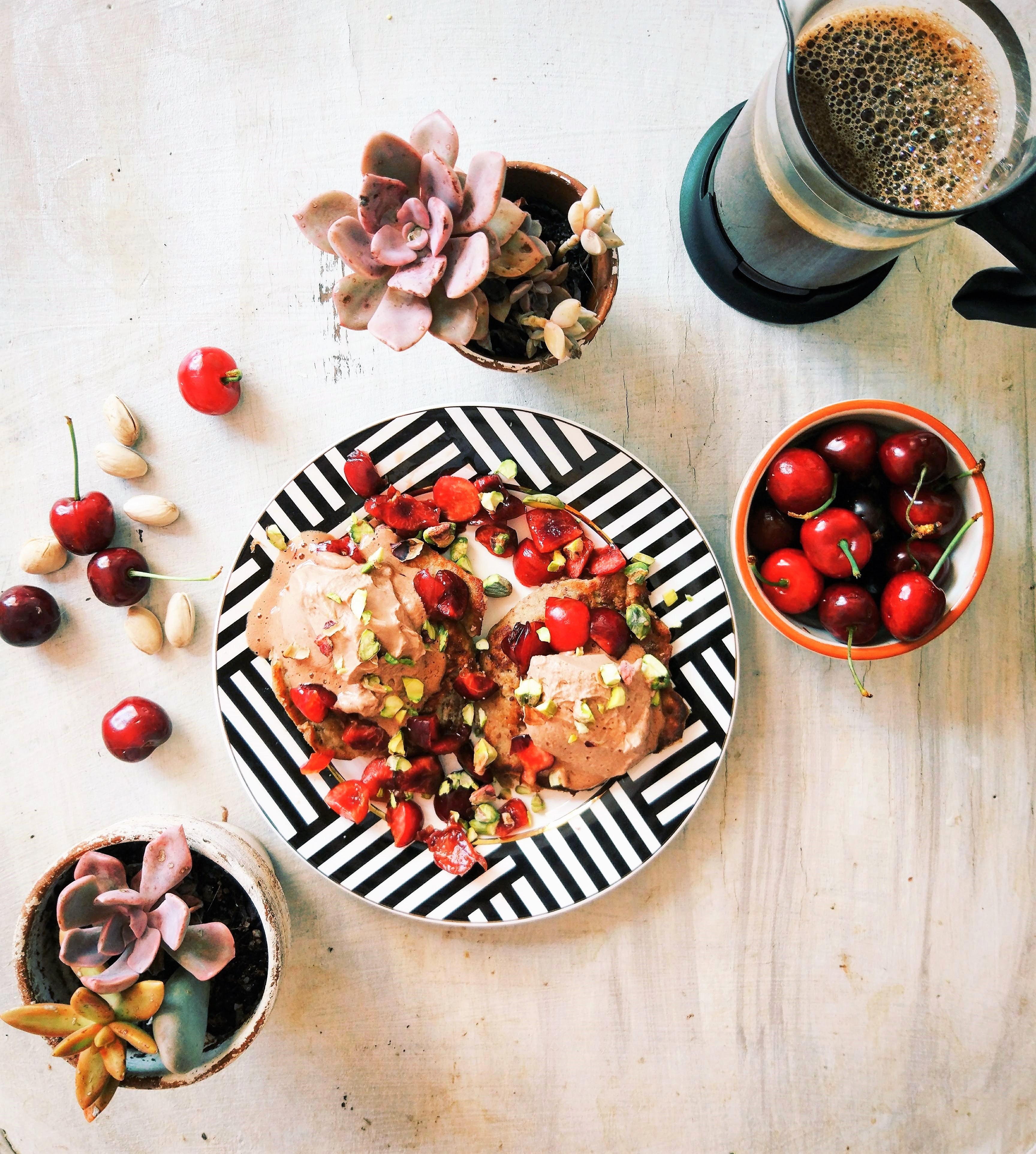 Fluffy Banana Pancakes with Chocolate Mousse